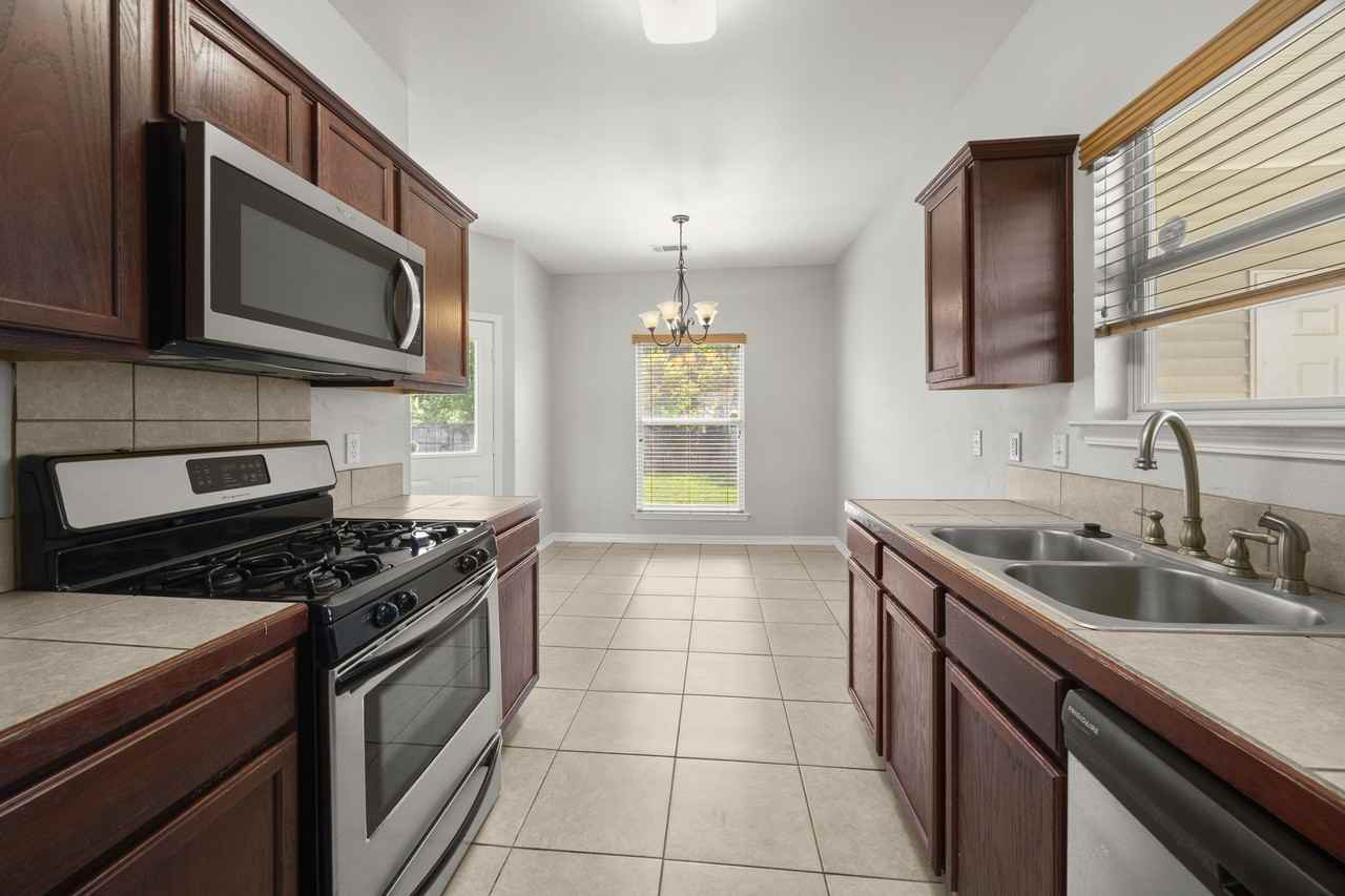 48317 Fox Hollow Blvd #1 - Photo 6 of 21