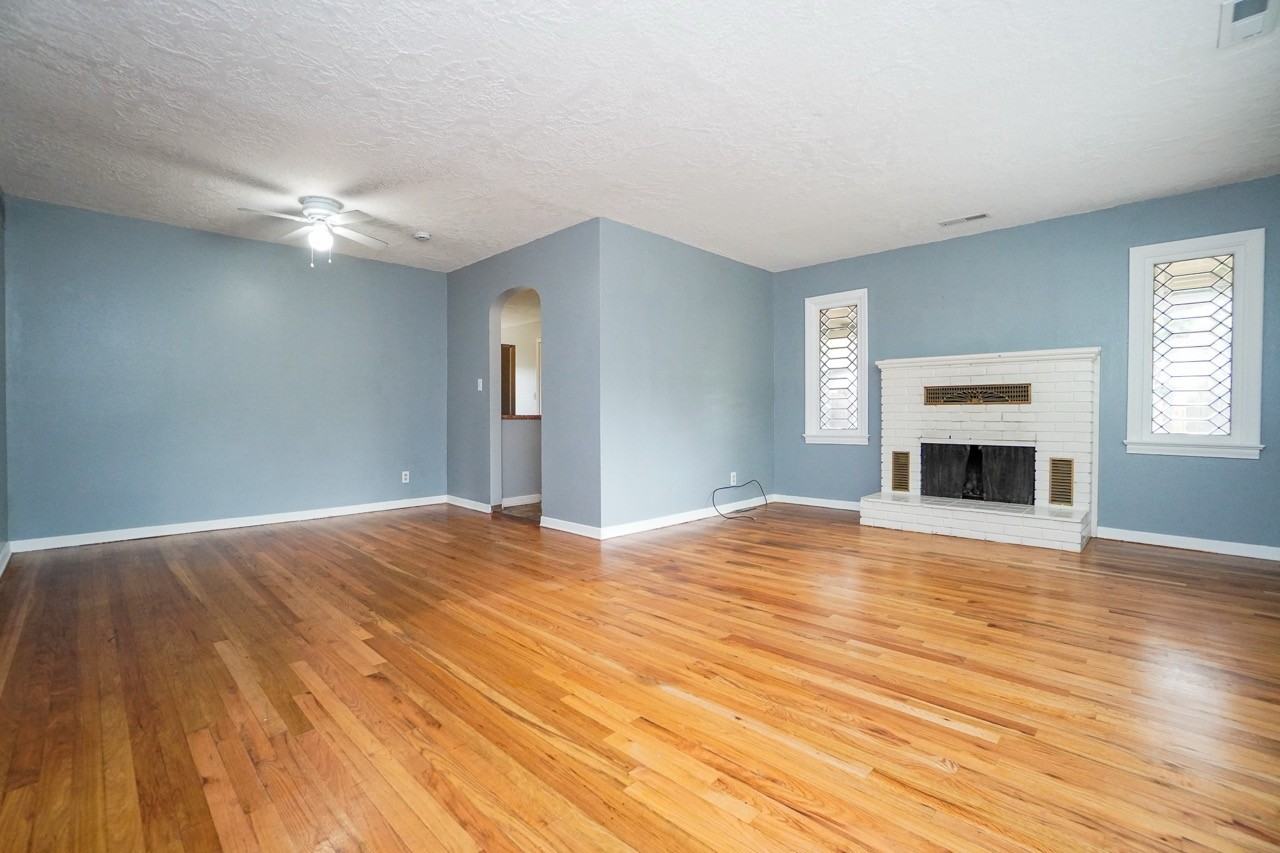 1517 S Chrisway Dr #1 - Photo 7 of 31