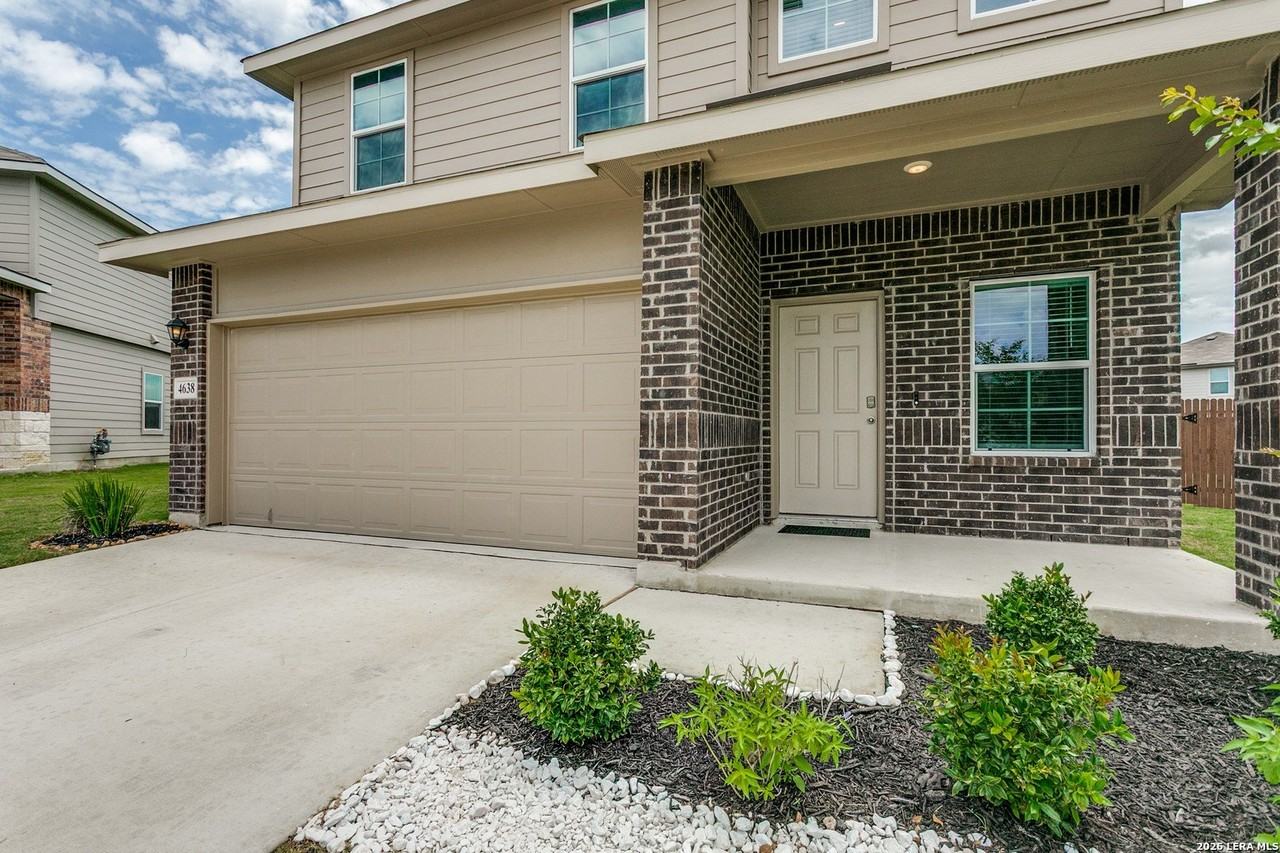4638 Bontebok Dr - Photo 3 of 50