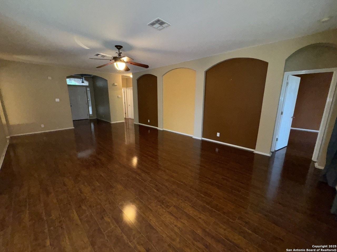 4922 Macey Trl - Photo 3 of 16