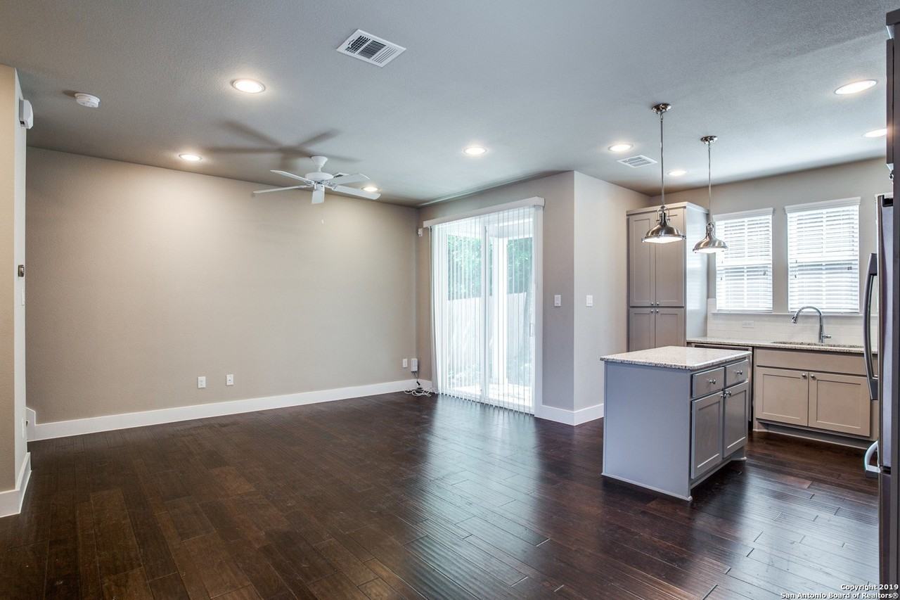 256 Claremont Ave #102 - Photo 7 of 25