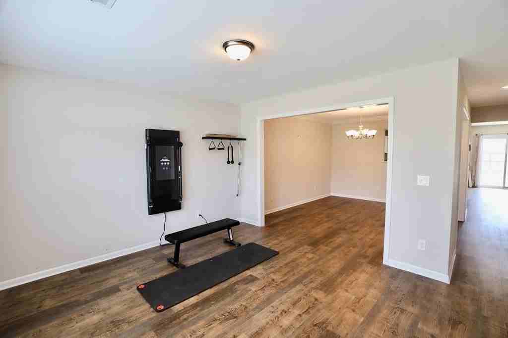 3680 Moseley Dr - Photo 6 of 50