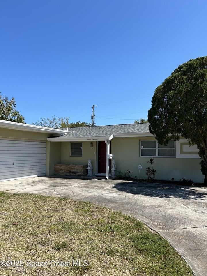 1213 Banana River Dr - Photo 2 of 30