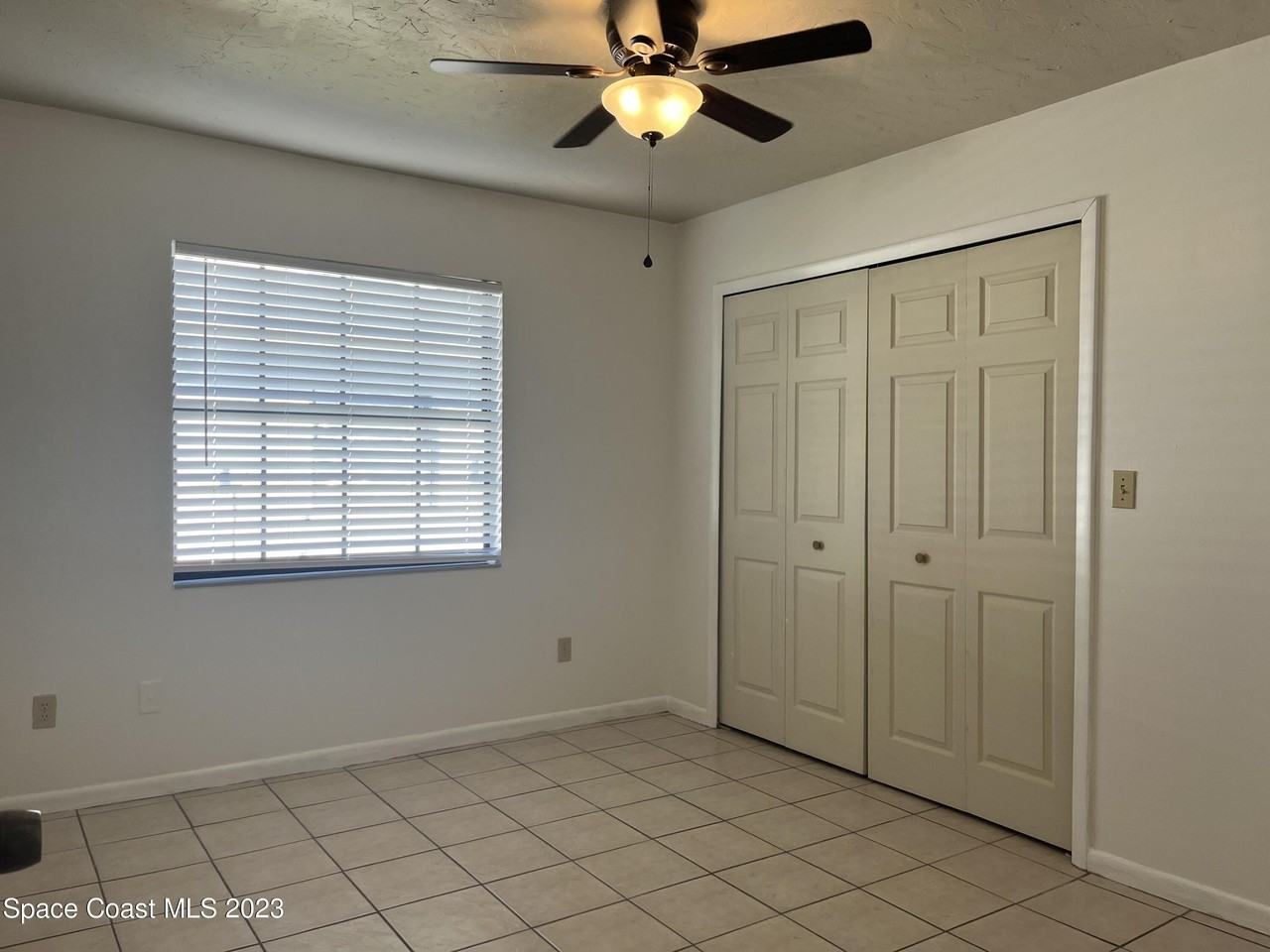814 Poinciana St - Photo 7 of 8