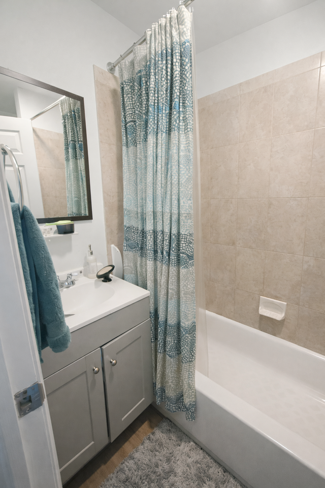 4225 Filbert St #1 - Photo 6 of 13