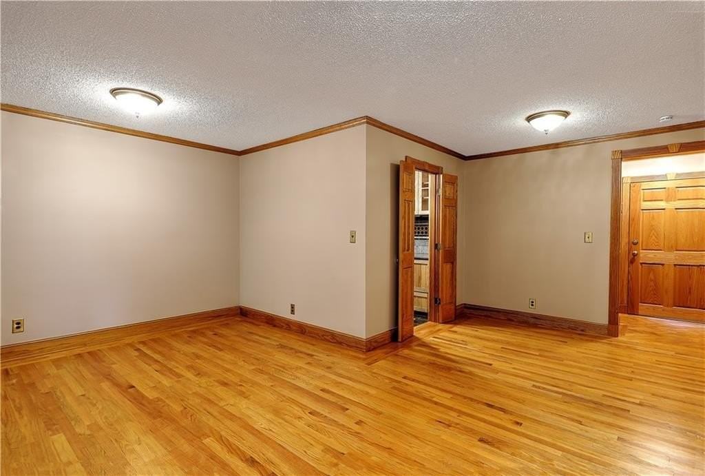 274 S Main St #28 - Photo 7 of 18