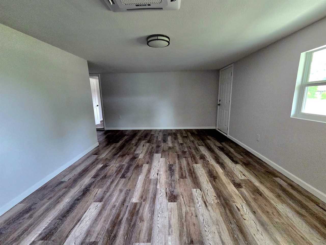 406A Puckett Rd - Photo 6 of 16