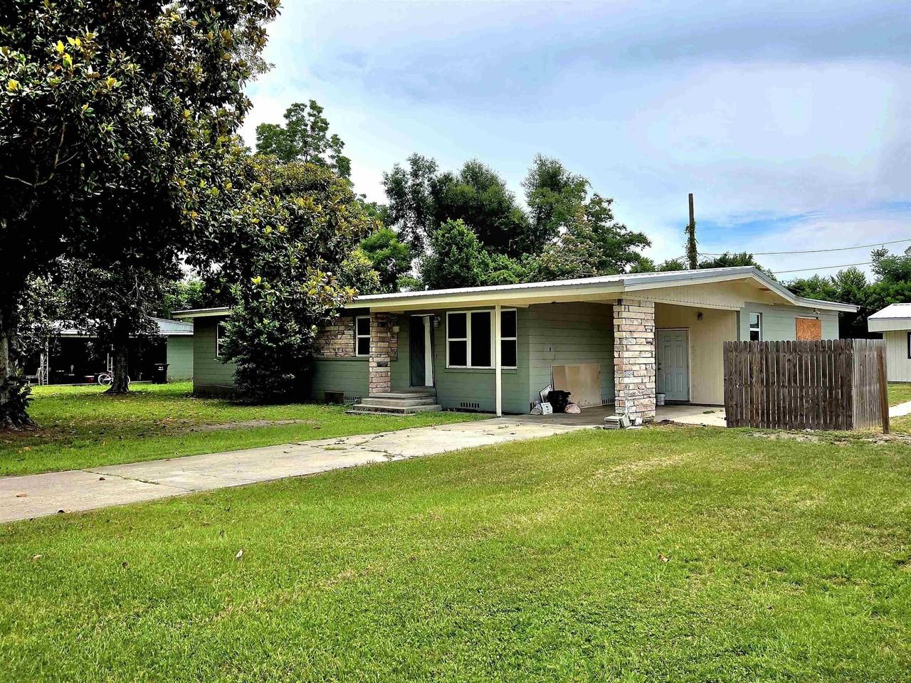 404 Puckett Rd - Photo 3 of 22