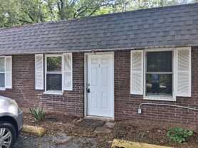 1514 North Pierson Avenue ##b - Photo 1 of 1