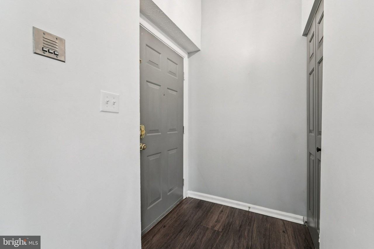 2444 Blue Spring Ct #303 - Photo 2 of 24