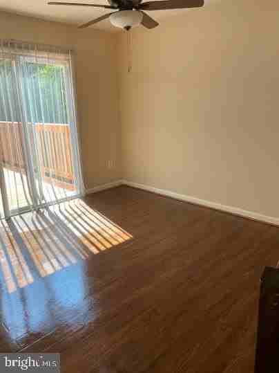 12332 Boncrest Dr - Photo 2 of 9