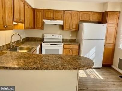 12332 Boncrest Dr - Photo 3 of 9