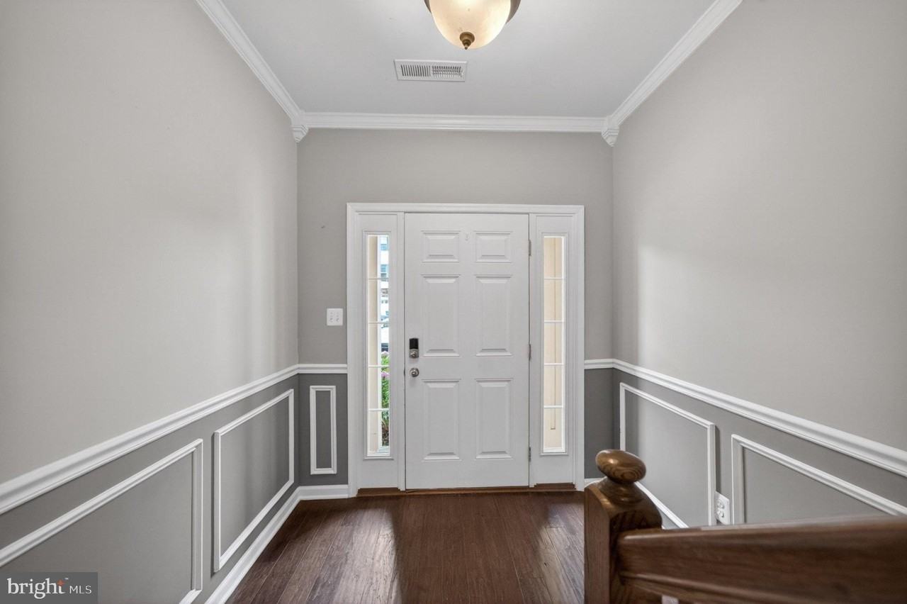 8475 Randell Ridge Rd - Photo 4 of 36