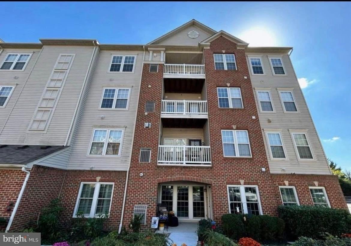 7210 Darby Downs #R