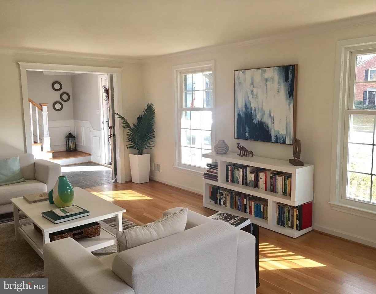 1849 Greenplace Ter - Photo 6 of 22