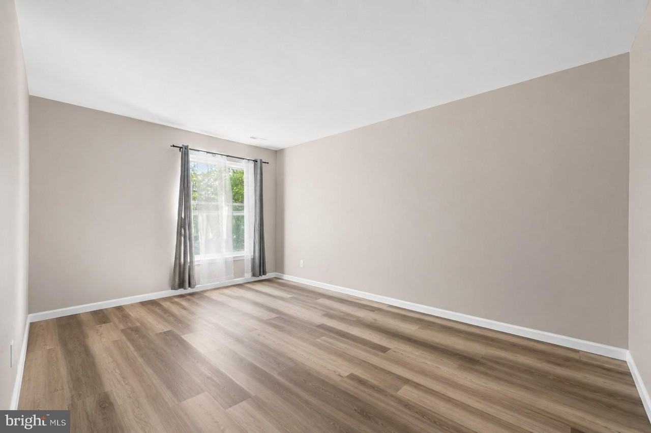 37 Buttonwood Rd - Photo 2 of 16