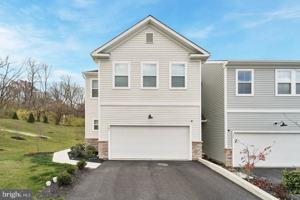 featured image of 141 Four Leaf Dr
