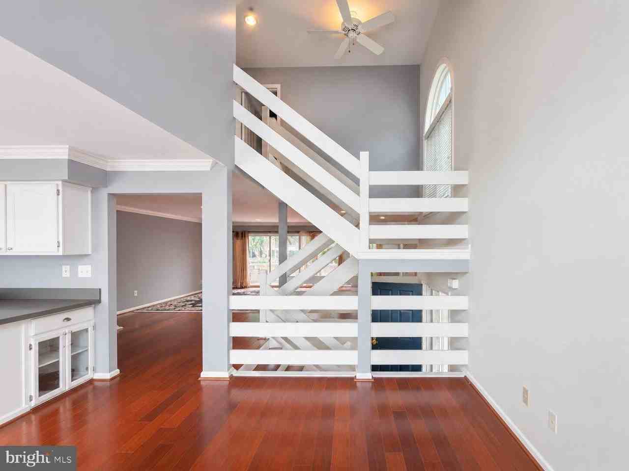 84 Andover Ct - Photo 4 of 32