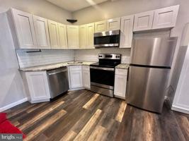 featured image of 113 S Washington St #B