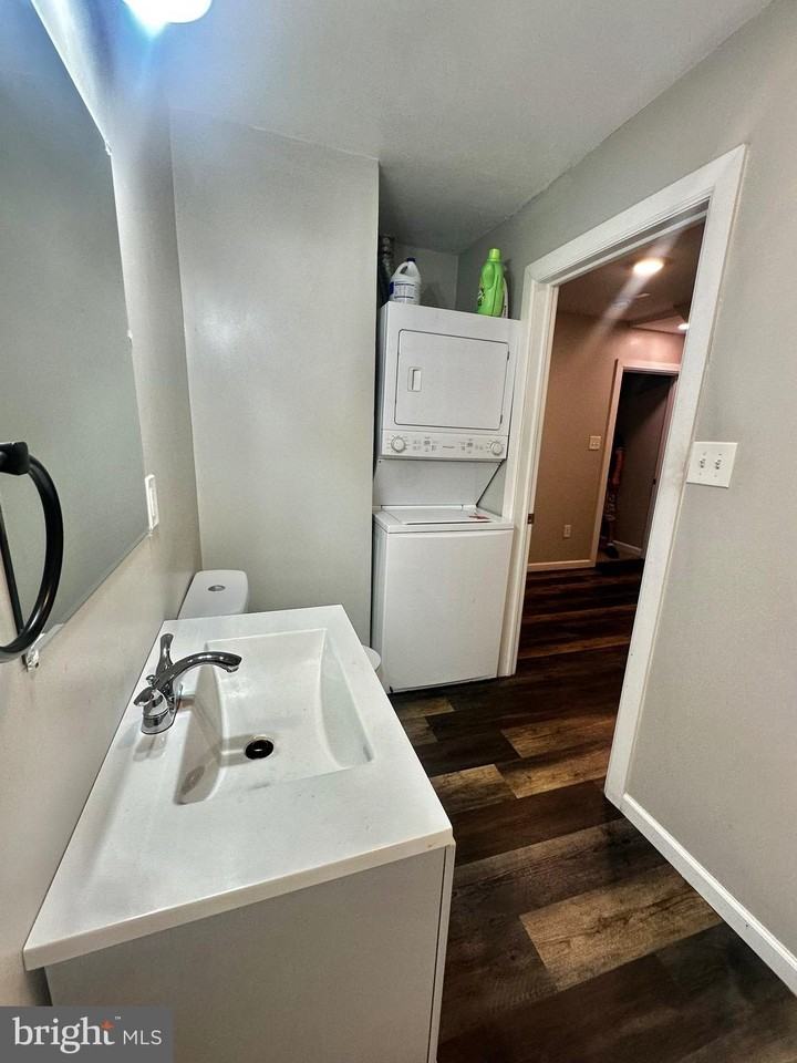 113 S Washington St #B - Photo 5 of 12