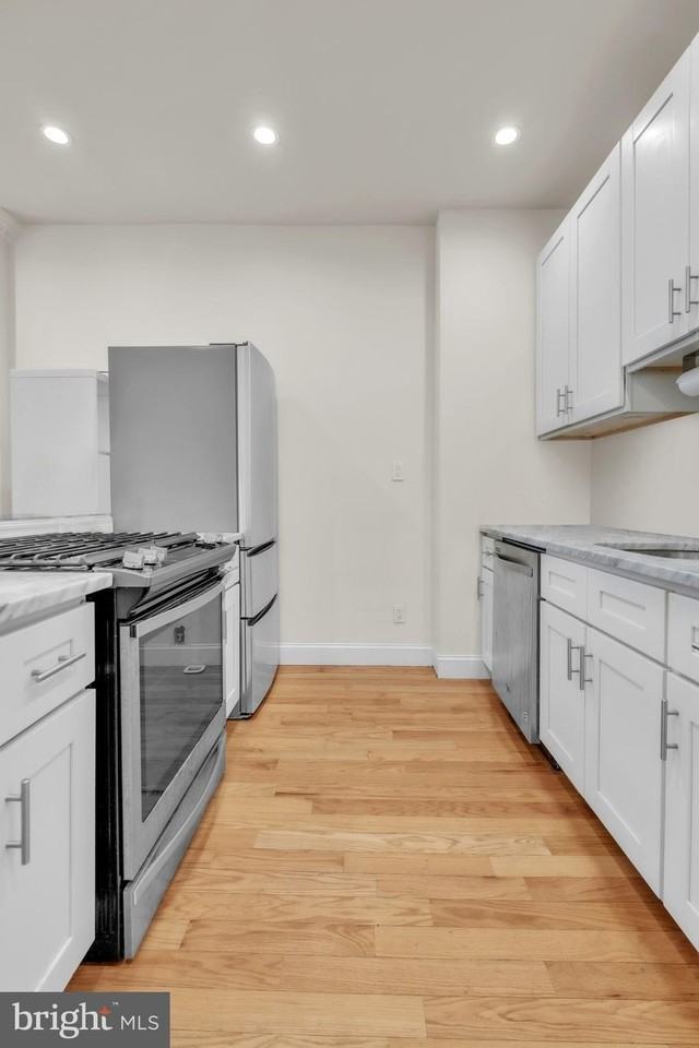 2213 Pine St #1 - Photo 4 of 20