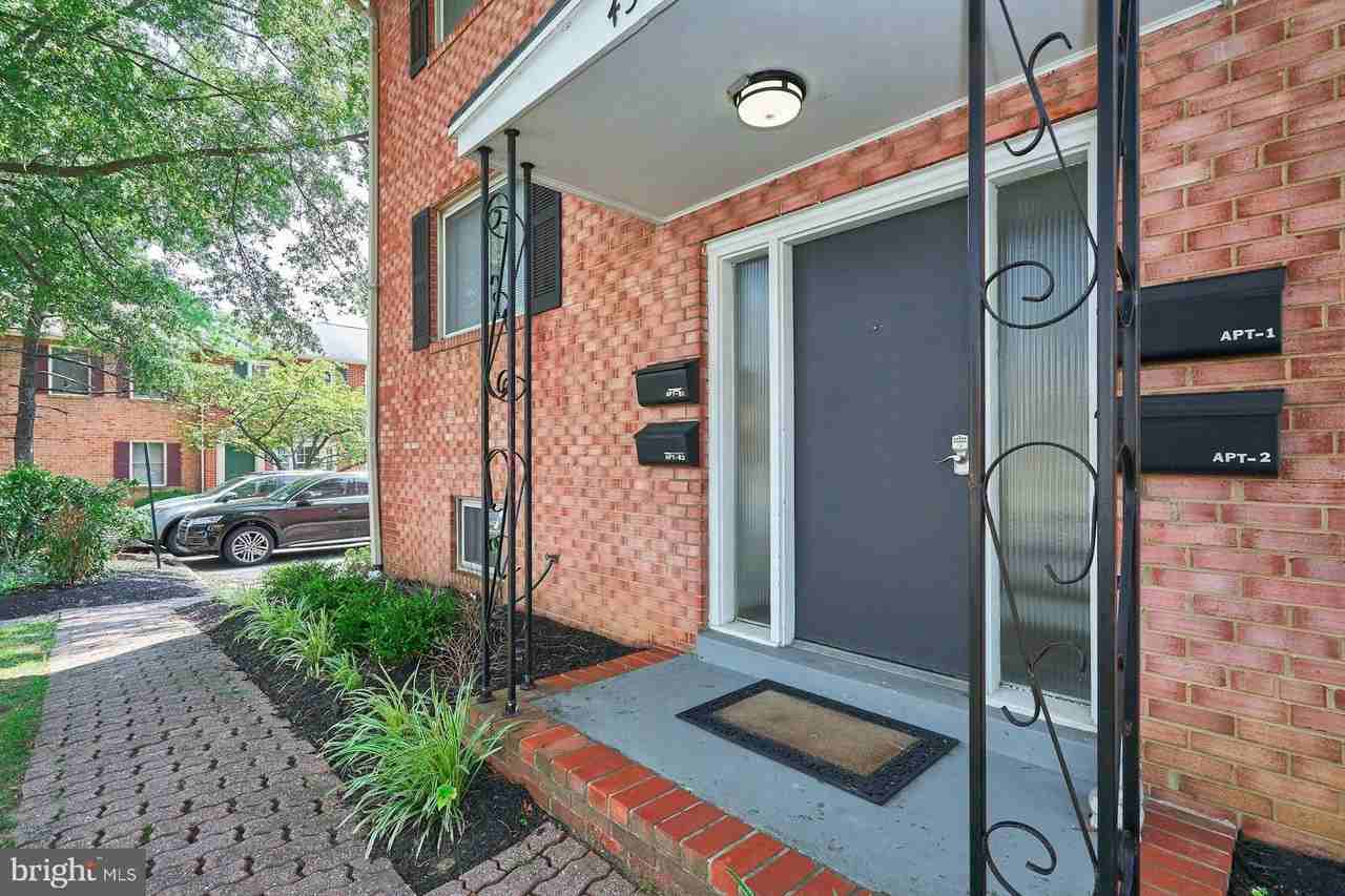 4510 Washington Blvd #B1 - Photo 3 of 17