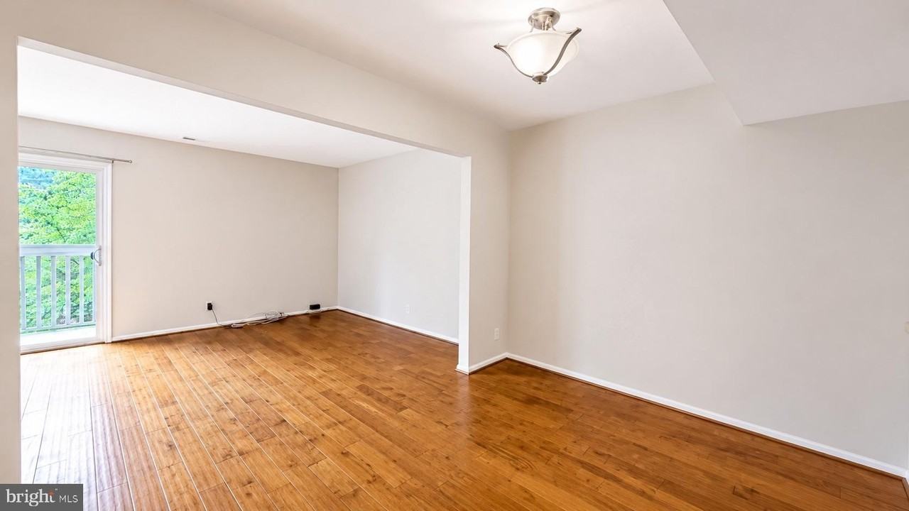 2473 Glengyle Dr #180 - Photo 6 of 20
