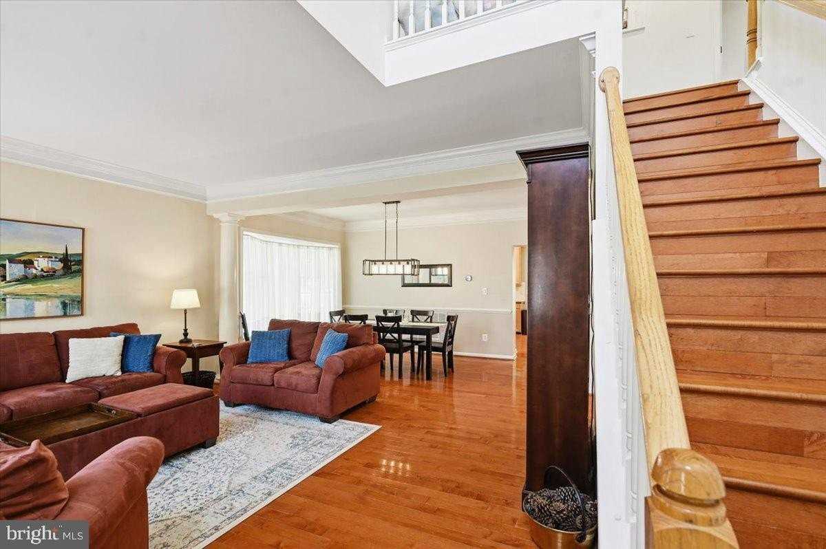 42631 Harris St - Photo 4 of 50