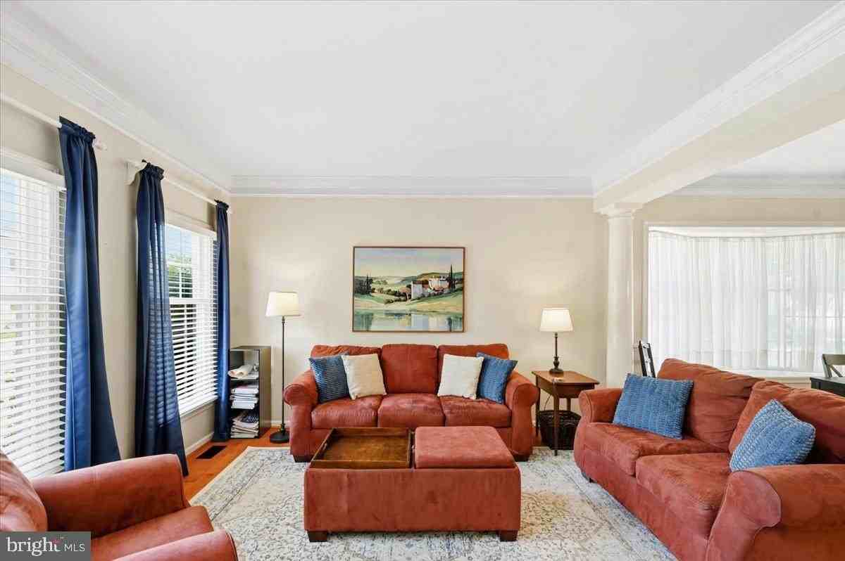 42631 Harris St - Photo 6 of 50