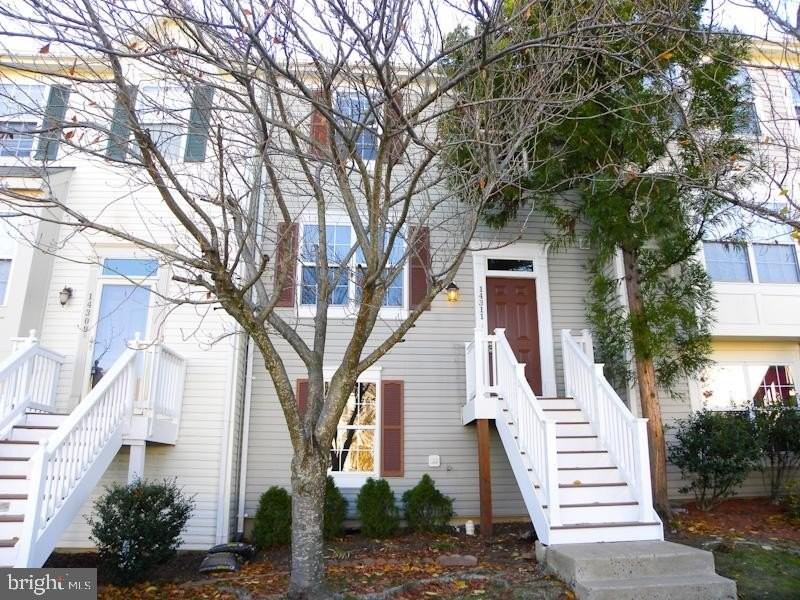 14311 Newbern Loop - Photo 3 of 50