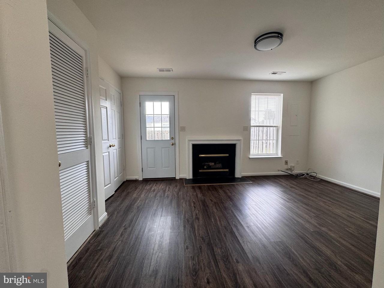 10002 Gander Ct - Photo 5 of 17