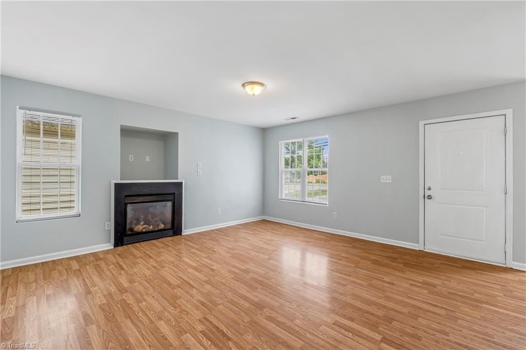 405 N Dudley St - Photo 4 of 27