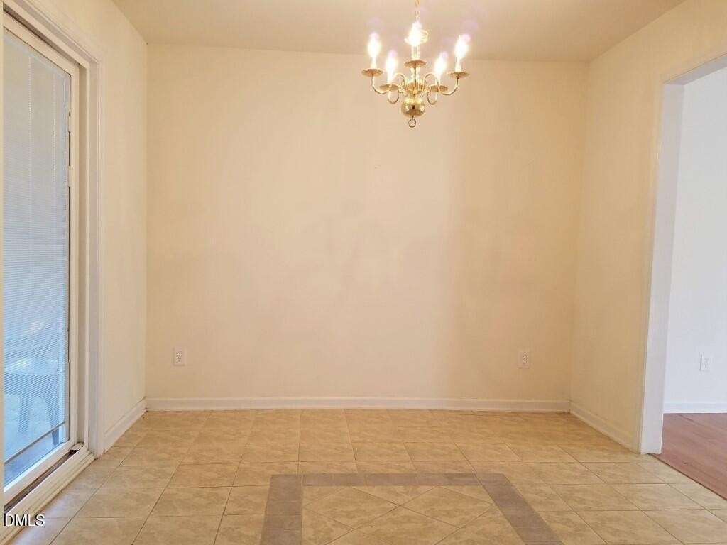 3319 Lassiter St - Photo 6 of 21
