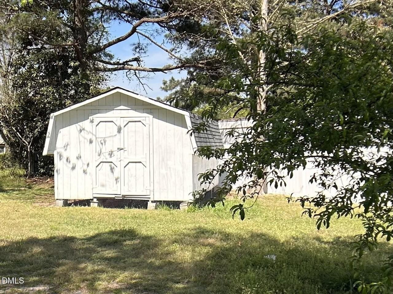 2145 Winston Rd - Photo 3 of 22