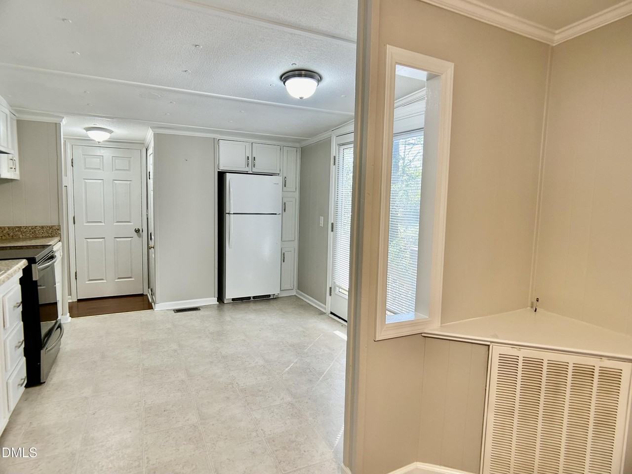 2145 Winston Rd - Photo 7 of 22