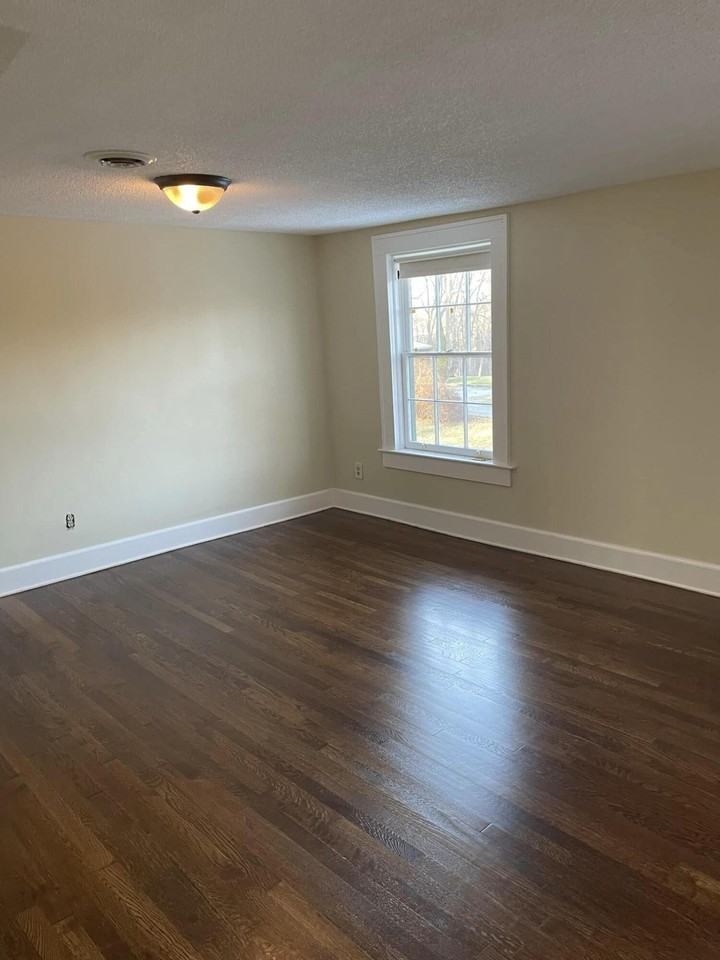 804 Cherokee Rd - Photo 7 of 9