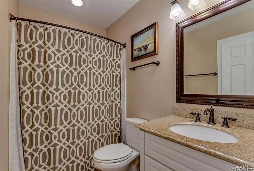 35 Beverly Hts - Photo 6 of 10