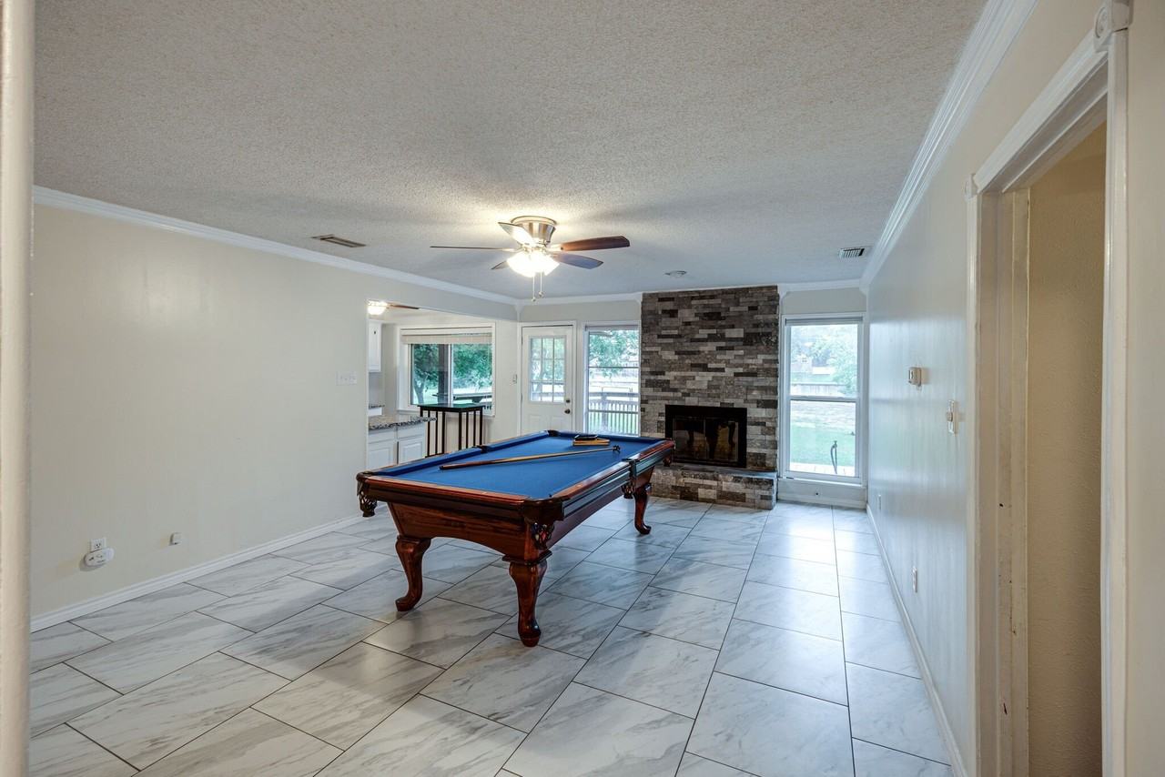 14520 Shoredale Ln - Photo 7 of 19
