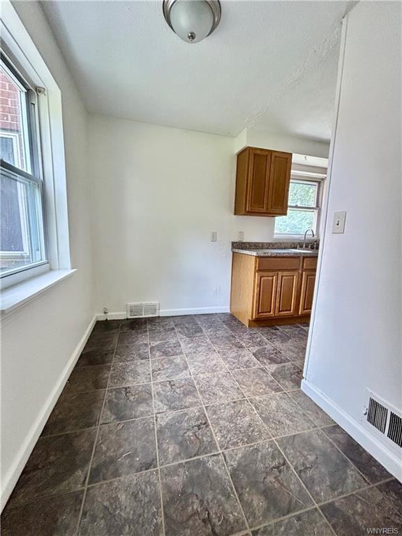 34 Latona Ct - Photo 5 of 14