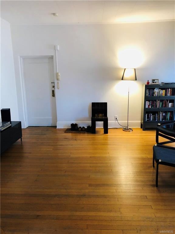 295 Summer St - Photo 3 of 48