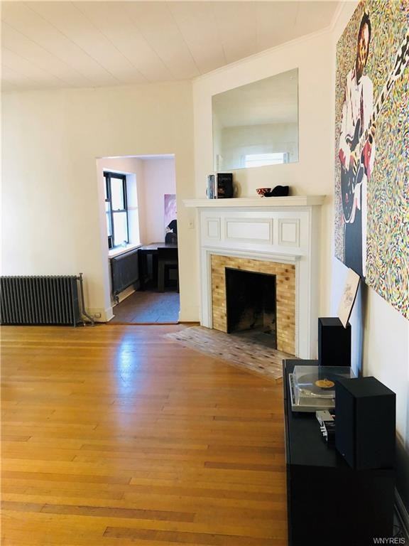 295 Summer St - Photo 4 of 48
