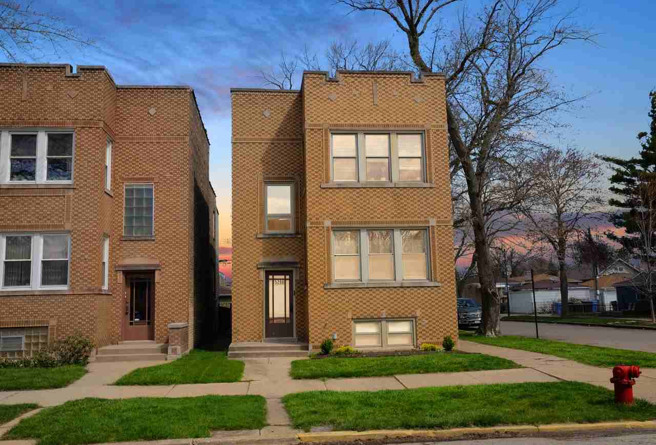 5200 W Winona St