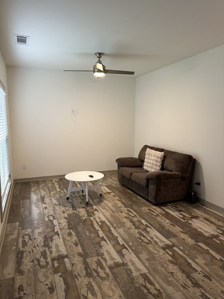 188 Vickery St #B - Photo 2 of 17
