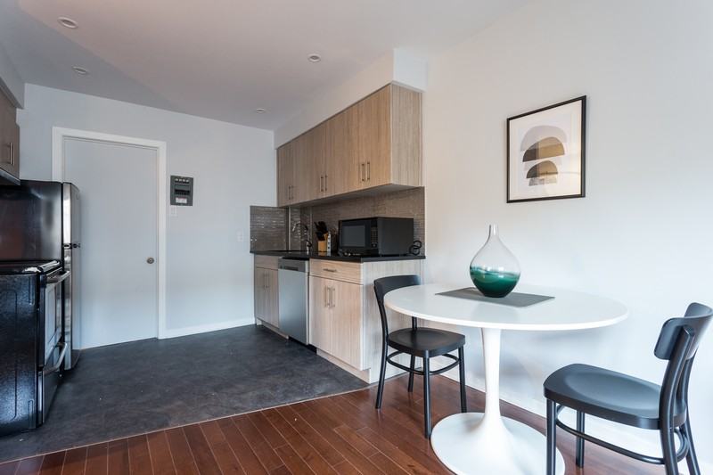 4433 Avenue de l'Hôtel-de-Ville - Photo 3 of 11