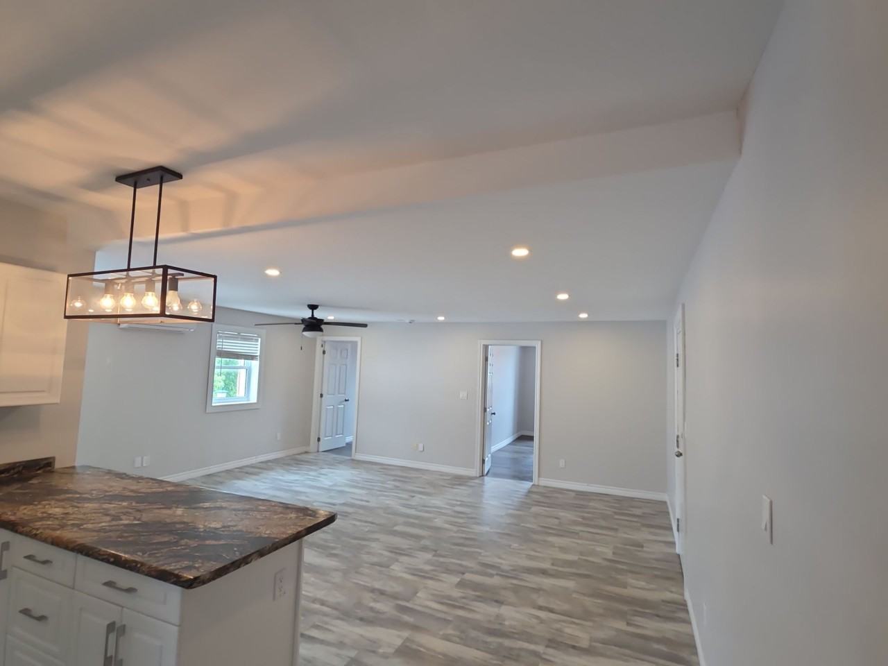 131 Brown St - Photo 6 of 17