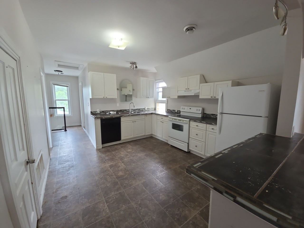 25 William St - Photo 6 of 15