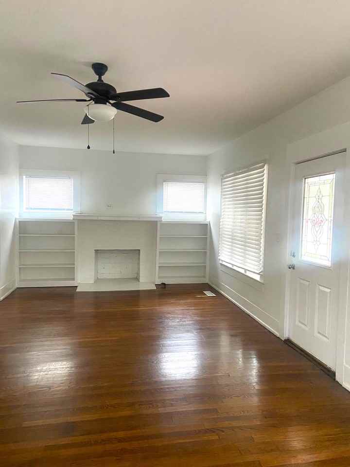1142 14th Avenue South - Photo 6 of 16
