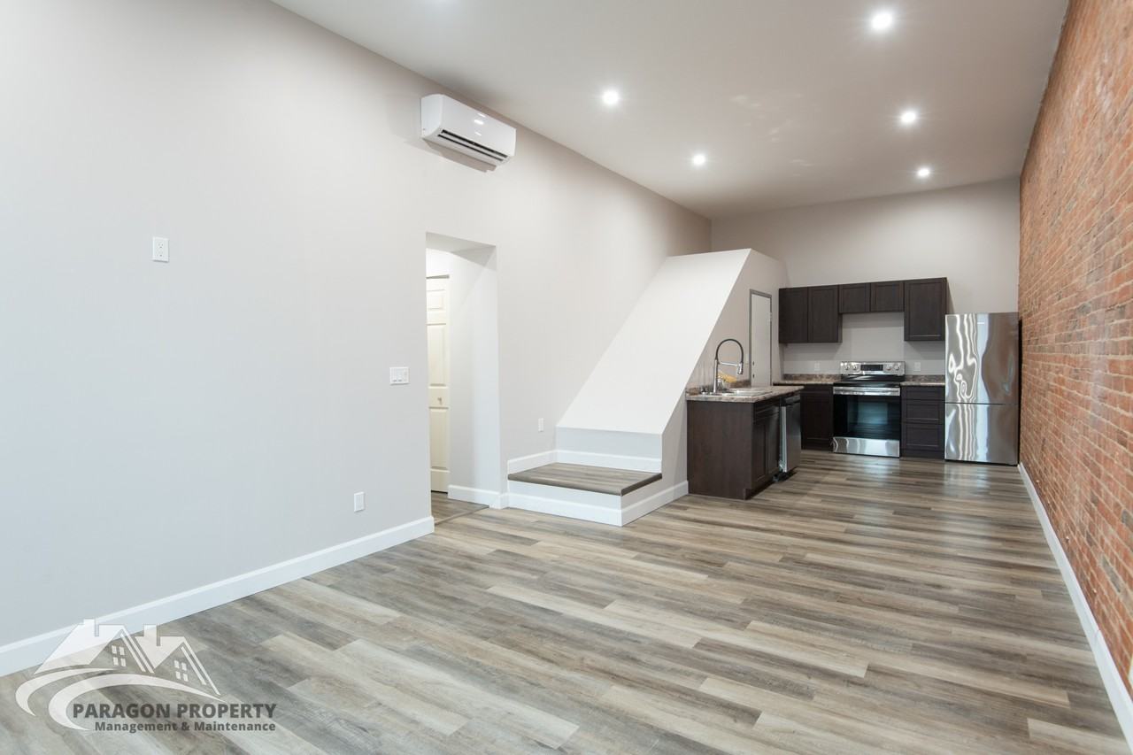 103 Brown St - Photo 3 of 13