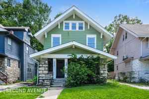 featured image of 3317 Agnes Ave
