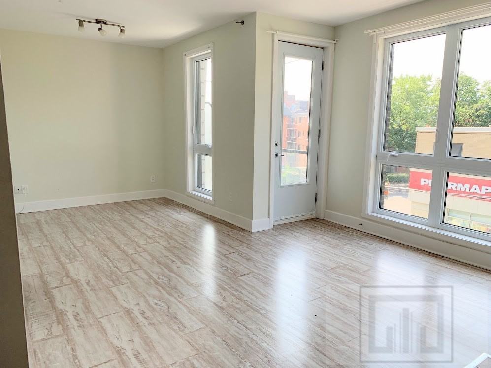 3405 Avenue Benny - Photo 7 of 24